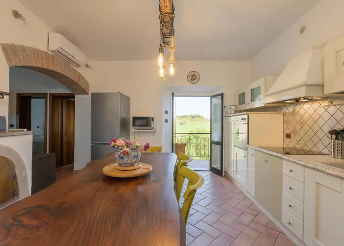 Stunning In Di Apartamento Corsano (Tuscany)